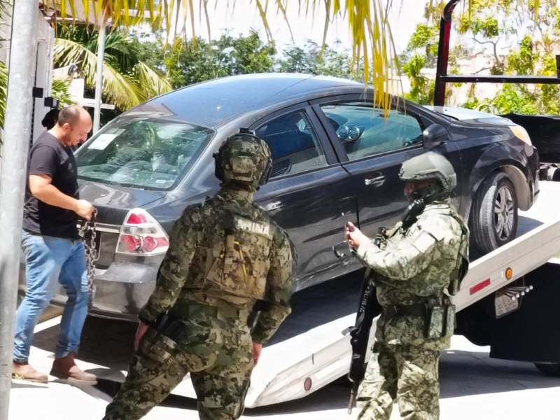 ARMAS LARGAS Y COCHE INCAUTADOS EN&nbsp;CATEO